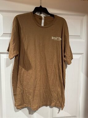 Buffalo Trace Bourbon Distillery Brown Short-Sleeve Logo Tee men’s Large